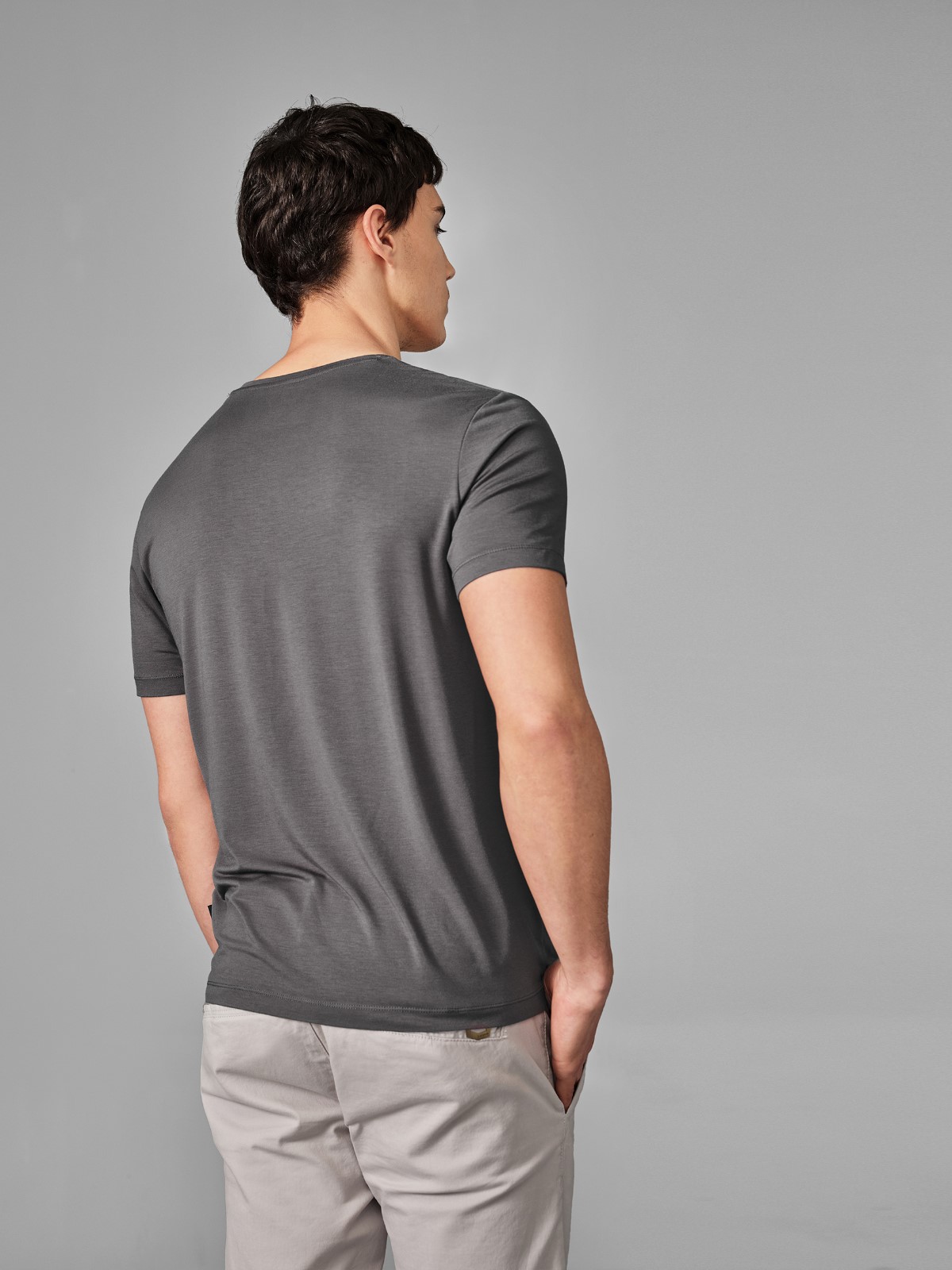 1575187390614652.jpg 2019男士夏季V领休闲家居短袖T恤衫(图16)