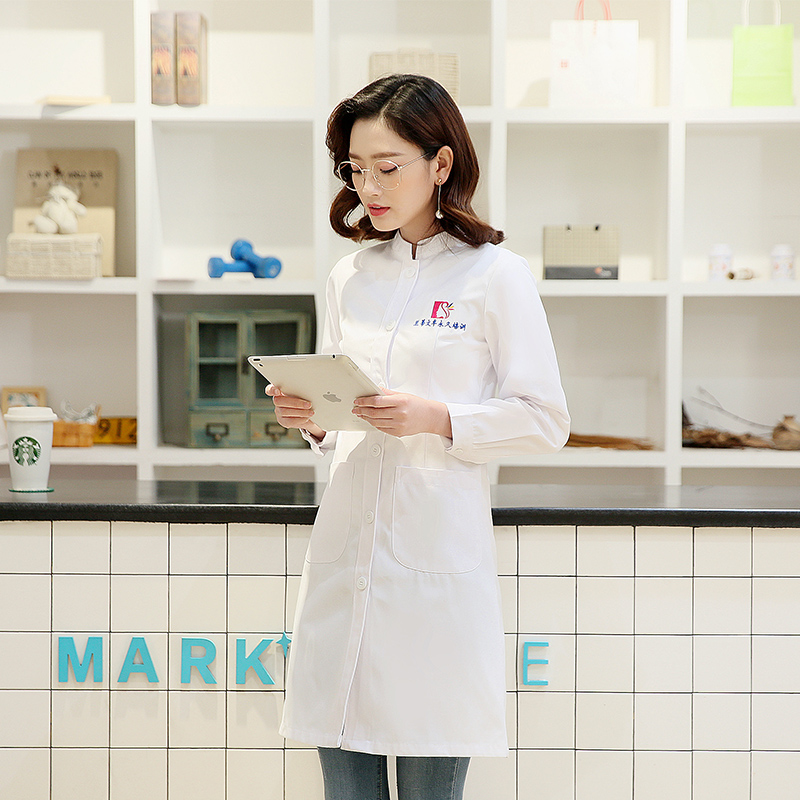 1577074459408445.jpg 兰蒂文新款白大褂时尚立领修身中长款护士服药店美容院医护工作服(图4)